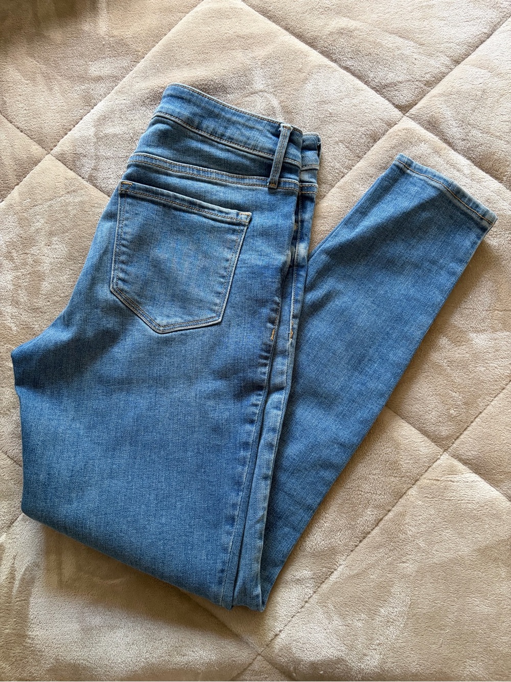 New Classic High-Rise Blue Women's Jeans